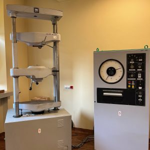 MASZYNA WYTRZYMAŁOŚĆ. ZRYWARKA typ EU-40